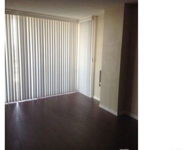 700 E Ocean Boulevard - Photo Thumbnail 6