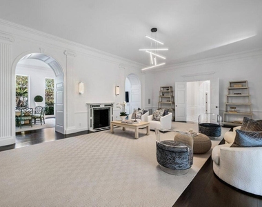 100 Regents Park Road - Photo Thumbnail 5