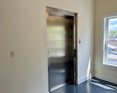 6384 Mill Street - Photo Thumbnail 7