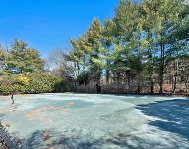 94 S Country Road - Photo Thumbnail 37