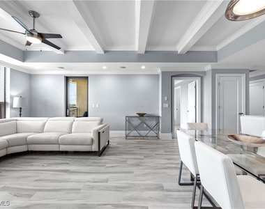 9115 Strada Place - Photo Thumbnail 15