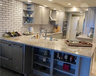 25900 Hickory Boulevard - Photo Thumbnail 7