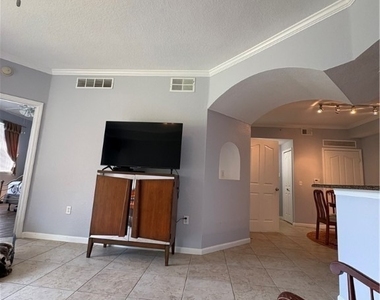 12970 Positano Circle - Photo Thumbnail 7