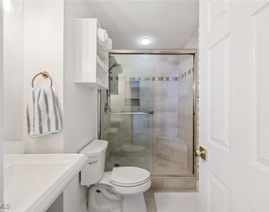 100 N Collier Boulevard - Photo Thumbnail 30