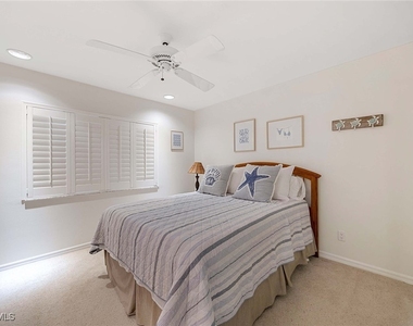 100 N Collier Boulevard - Photo Thumbnail 15