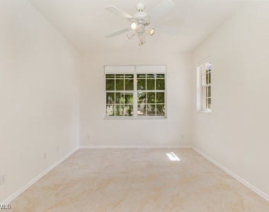 9021 Las Maderas Drive - Photo Thumbnail 19