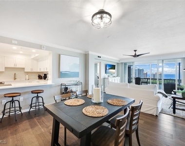 5501 Heron Point Drive - Photo Thumbnail 3