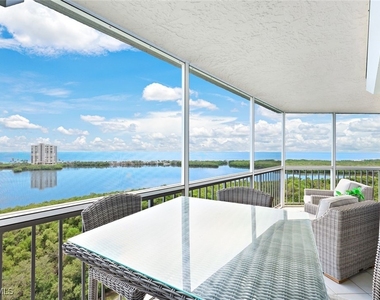 5501 Heron Point Drive - Photo Thumbnail 15