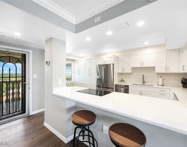 5501 Heron Point Drive - Photo Thumbnail 5