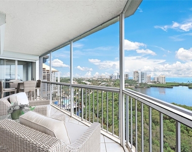 5501 Heron Point Drive - Photo Thumbnail 17