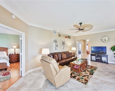 5105 Cedar Springs Drive - Photo Thumbnail 12