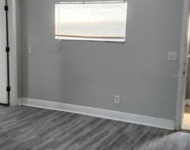 205 W Amelia Avenue - Photo Thumbnail 6