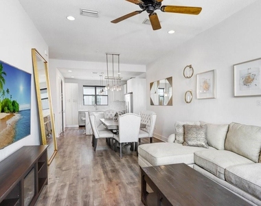 2511 N Grady Avenue - Photo Thumbnail 11