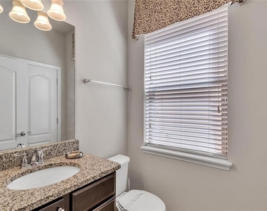 8916 Rhodes Street - Photo Thumbnail 18