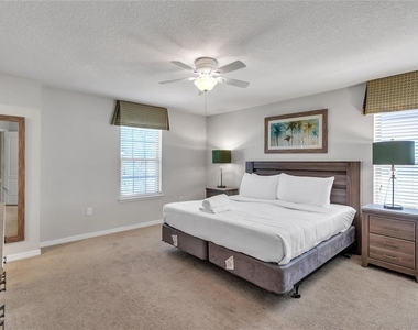 8916 Rhodes Street - Photo Thumbnail 15