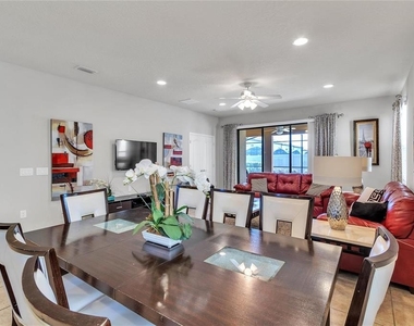 8916 Rhodes Street - Photo Thumbnail 5