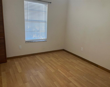 175 Conrad Street - Photo Thumbnail 12