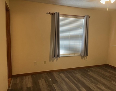 175 Conrad Street - Photo Thumbnail 6