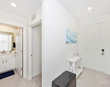 17565 Opal Sand Drive - Photo Thumbnail 3