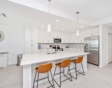 17565 Opal Sand Drive - Photo Thumbnail 6