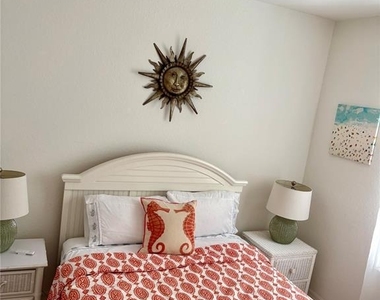 703 Casa Del Lago Way - Photo Thumbnail 14