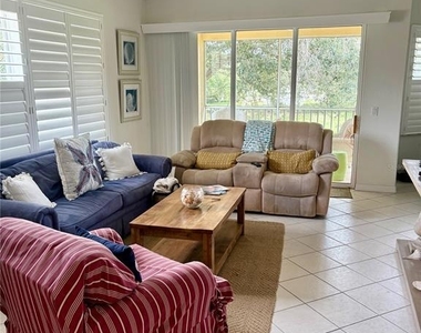 703 Casa Del Lago Way - Photo Thumbnail 2