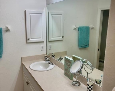 703 Casa Del Lago Way - Photo Thumbnail 17