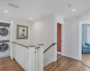 342 Palm Avenue - Photo Thumbnail 25