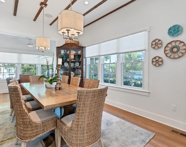 342 Palm Avenue - Photo Thumbnail 15
