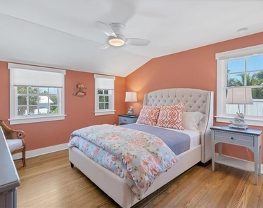 342 Palm Avenue - Photo Thumbnail 26