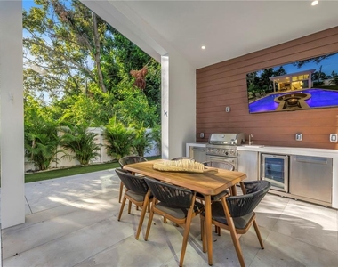 2065 Goldenrod Street - Photo Thumbnail 83
