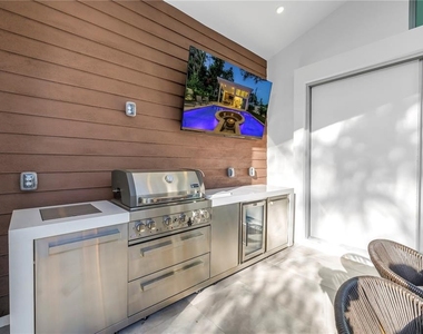2065 Goldenrod Street - Photo Thumbnail 82