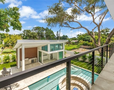 2065 Goldenrod Street - Photo Thumbnail 45