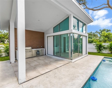 2065 Goldenrod Street - Photo Thumbnail 55