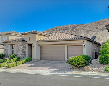 3943 Reyes Avenue - Photo Thumbnail 1