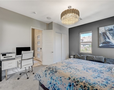 3943 Reyes Avenue - Photo Thumbnail 44