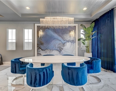 3943 Reyes Avenue - Photo Thumbnail 11