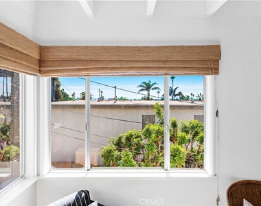 33936 Amber Lantern Street - Photo Thumbnail 25