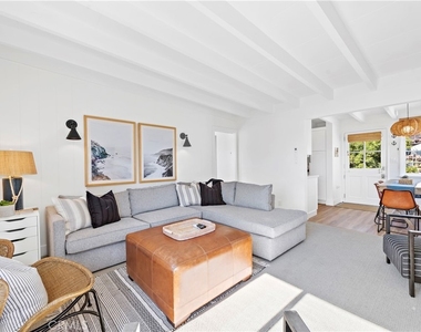 33936 Amber Lantern Street - Photo Thumbnail 12