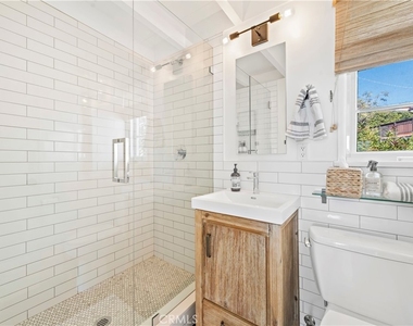 33936 Amber Lantern Street - Photo Thumbnail 23