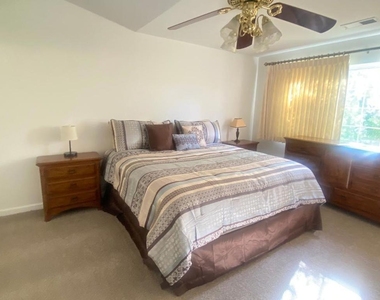 551 Desert Falls Drive N - Photo Thumbnail 29