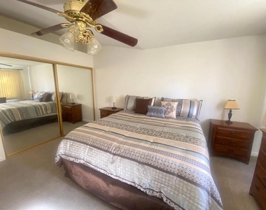 551 Desert Falls Drive N - Photo Thumbnail 30