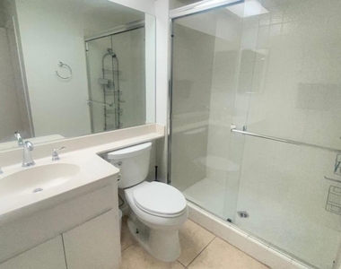 551 Desert Falls Drive N - Photo Thumbnail 31