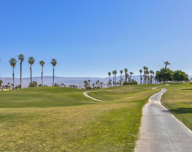 651 Vista Lago Circle N - Photo Thumbnail 20