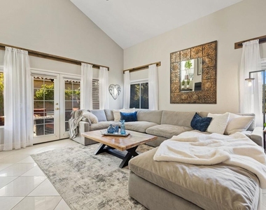 80055 Jasper Park Avenue - Photo Thumbnail 27