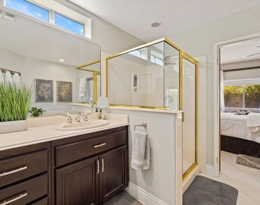 80055 Jasper Park Avenue - Photo Thumbnail 34