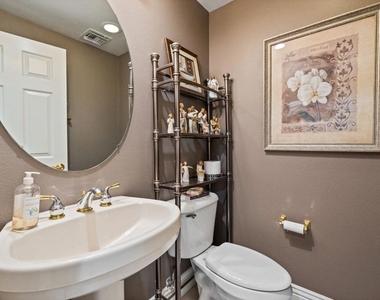 80055 Jasper Park Avenue - Photo Thumbnail 33