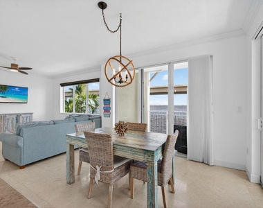 275 Nw Flagler Avenue - Photo Thumbnail 8
