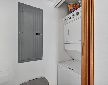 275 Nw Flagler Avenue - Photo Thumbnail 15