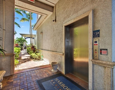 275 Nw Flagler Avenue - Photo Thumbnail 5